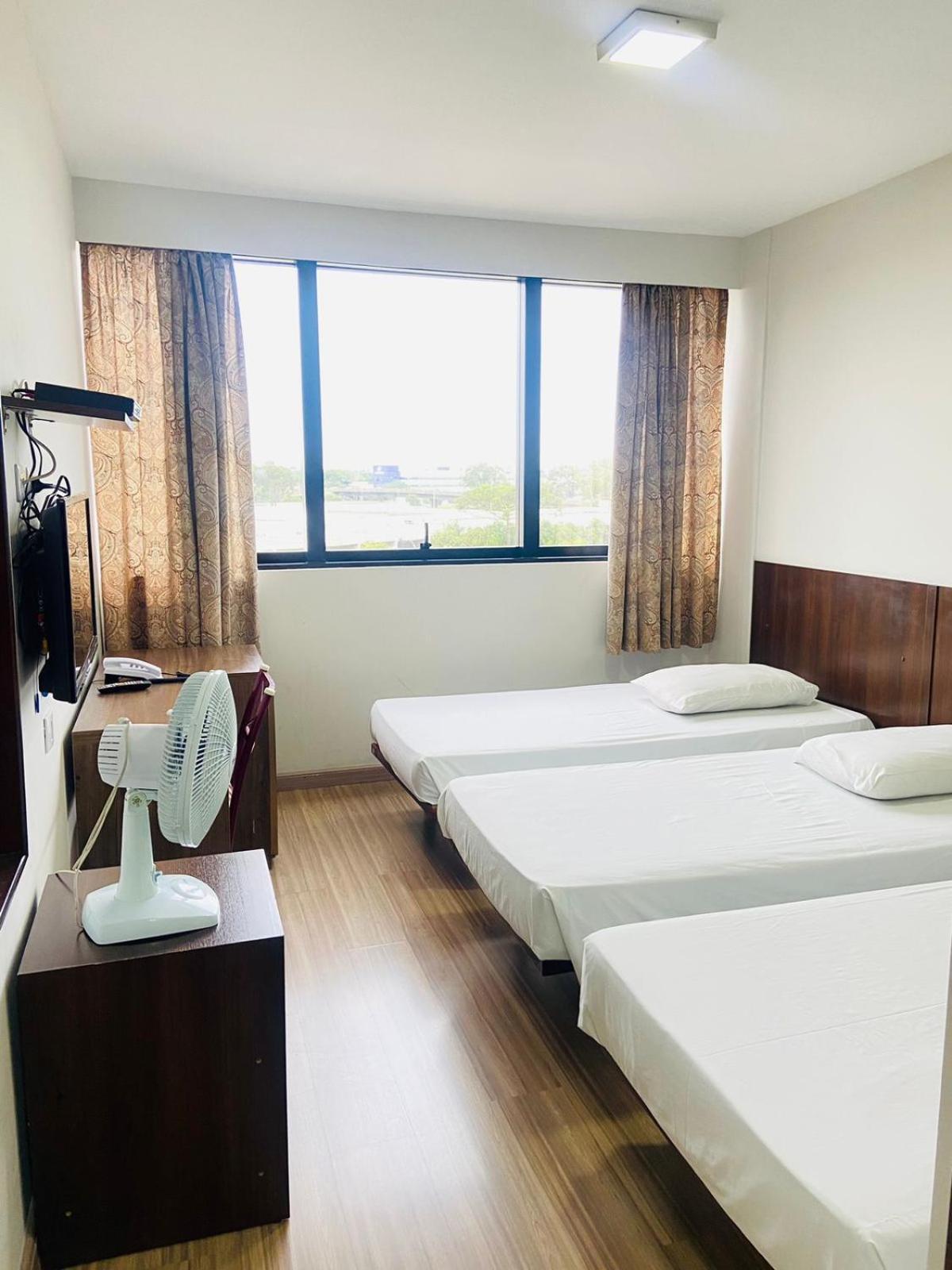 Hotel Itamaraty กูรีตีบา ภายนอก รูปภาพ