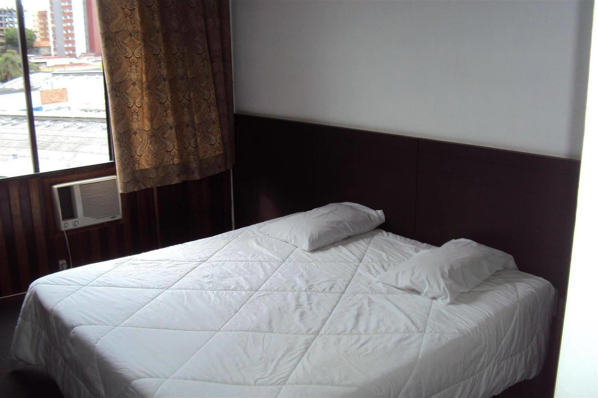 Hotel Itamaraty กูรีตีบา ภายนอก รูปภาพ