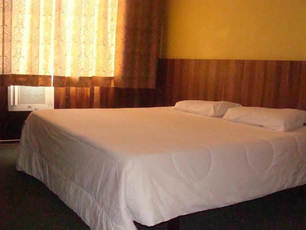 Hotel Itamaraty กูรีตีบา ภายนอก รูปภาพ